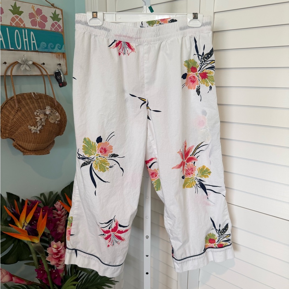 GAP Floral White pajama/ fashion Capris